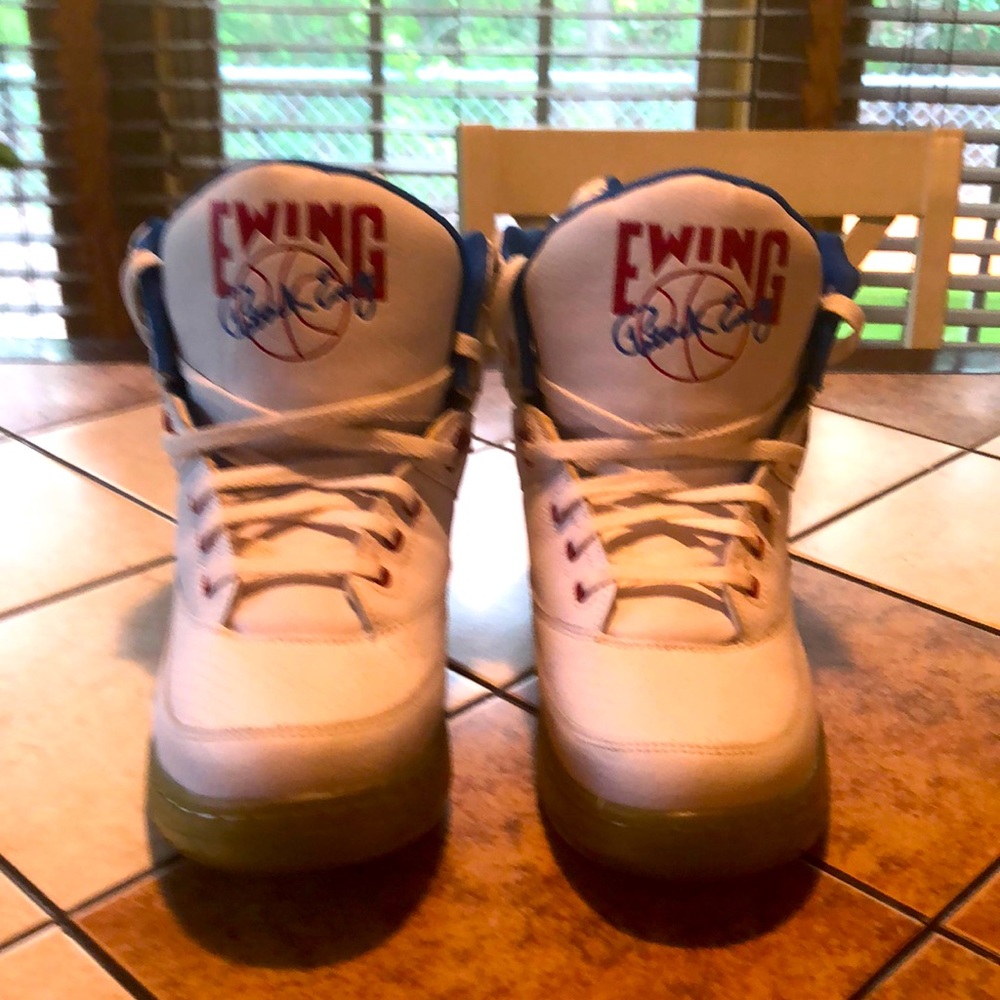 Patrick Ewing Authentic/ Red, White, Blue,excellent condition